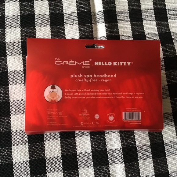New THE CREME SHOP X HELLO KITTY Plush Spa Headband red and white - Picture 3 of 4